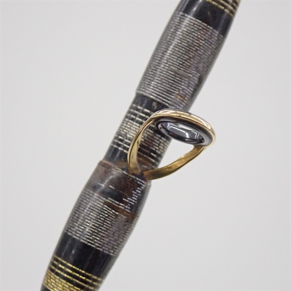 ２１アルシエラ マダイ４０－２３５ 左